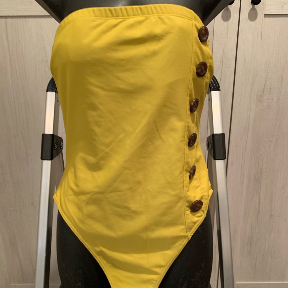 One piece yellow/green swimsuit